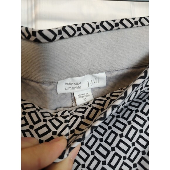 J.Jill Womens Size 10 Essential Slim  Ankle Pants White Black Pull On Pockets - Picture 3 of 7